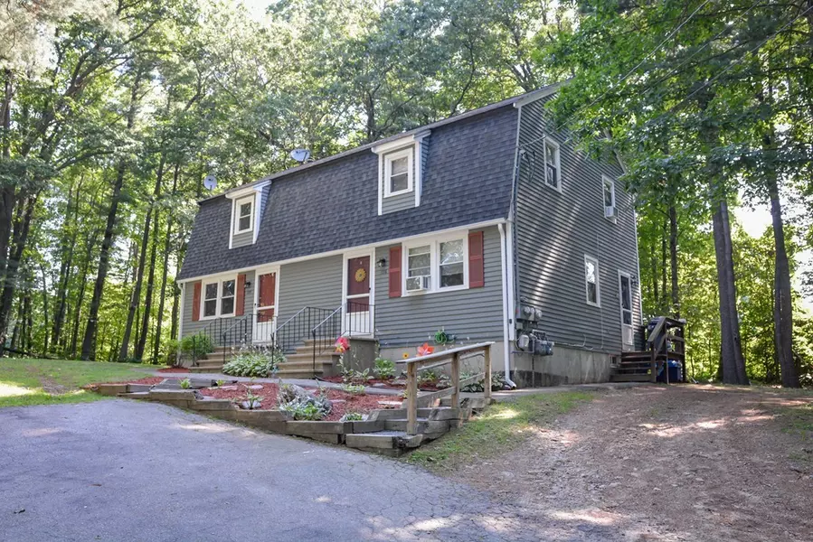 136/138 Chase Road, Lunenburg, MA 01462