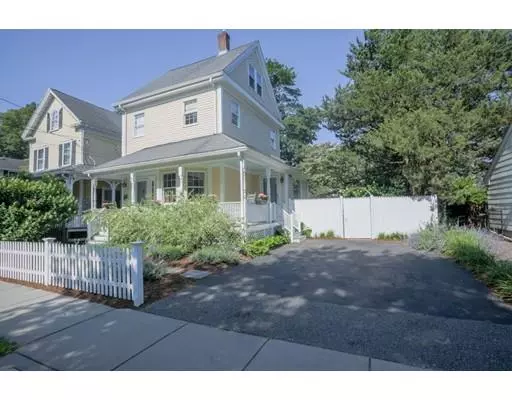 48 Whitney St, Watertown, MA 02472