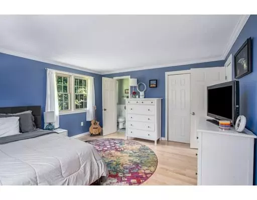 Westfield, MA 01085,24 Sunbriar Drive