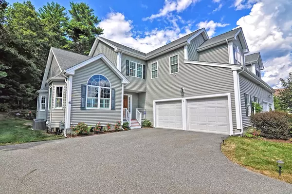 41 Rockville Meadows #41, Millis, MA 02054