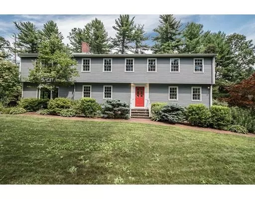 67 Coolidge Cir, Northborough, MA 01532