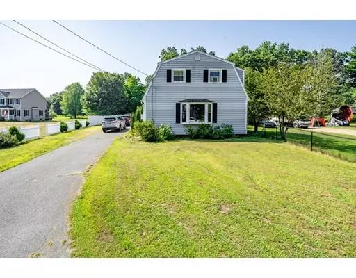 17 Babb Road, Southwick, MA 01077