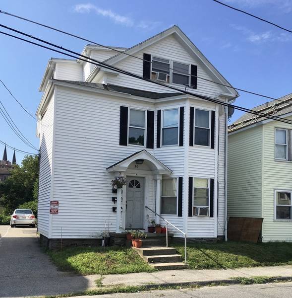 30 Cutler St, Webster, MA 01570