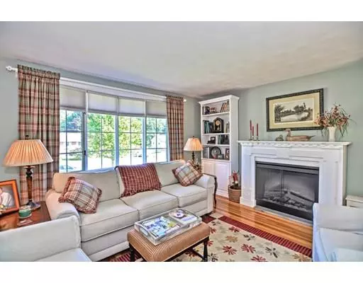 Stoughton, MA 02072,48 Everett Cir