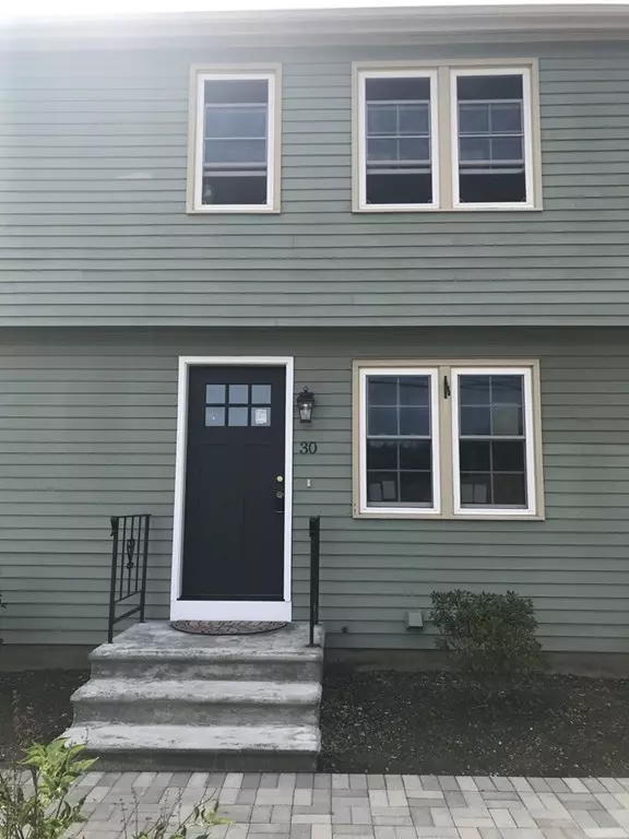 30 Crescent Street #3, Northbridge, MA 01588