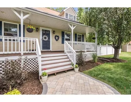 Charlton, MA 01507,11 Larnerd Hill Rd.