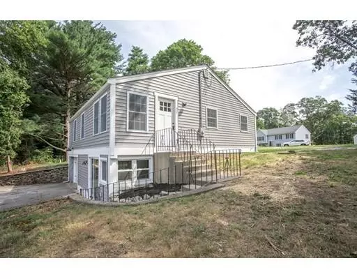 Berkley, MA 02779,21 Shore Road