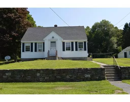 26 Beach St, Millbury, MA 01527