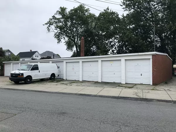 78 Shawmut Avenue, New Bedford, MA 02740