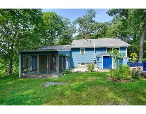 Ayer, MA 01432,3 Norwood Ave