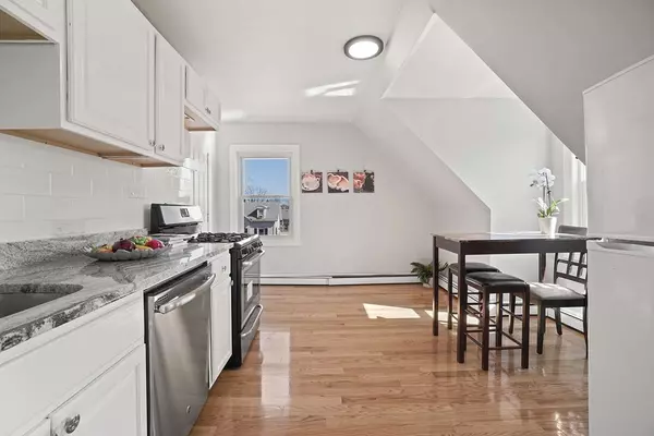 648 Columbia Rd. #3, Boston, MA 02125