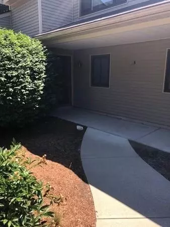 Franklin, MA 02038,173 Highwood Dr #173