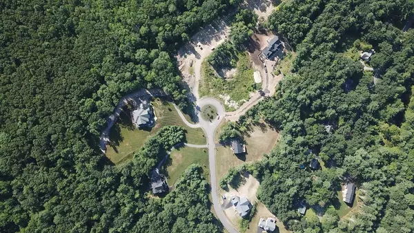 Groton, MA 01450,51 Amelia Way