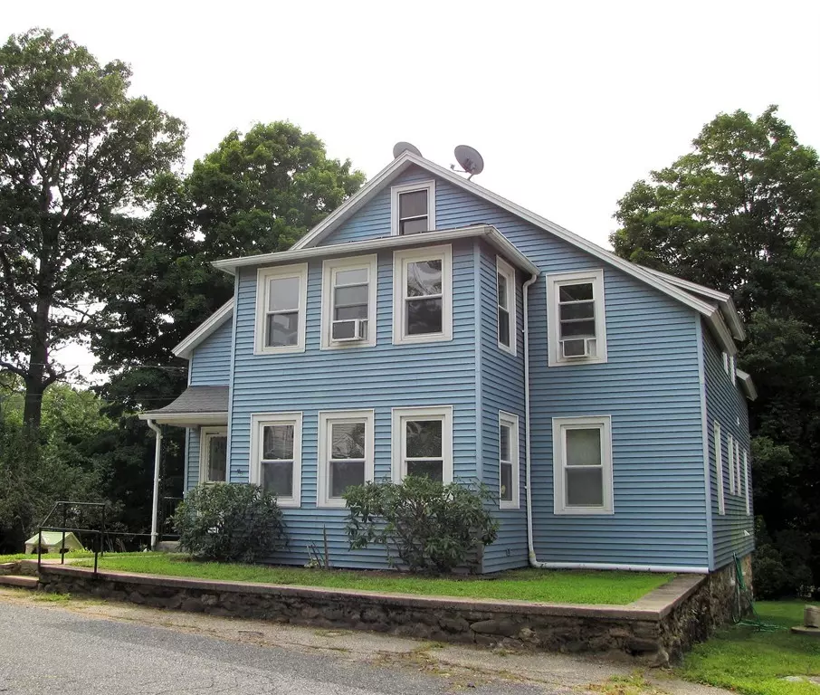 Southbridge, MA 01550,12 Ames St