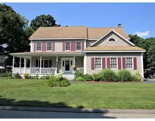 4 Stonewall Ln, Billerica, MA 01821