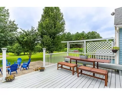 Rochester, MA 02770,193 Mendell Rd