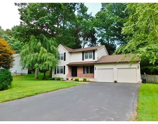 East Longmeadow, MA 01108,7 Bunker Circle