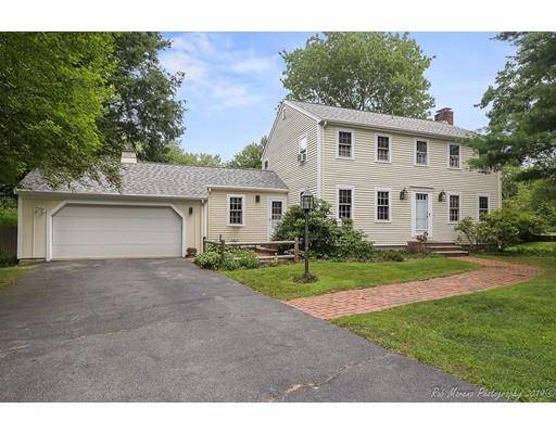 7 Normandy Row, Topsfield, MA 01983