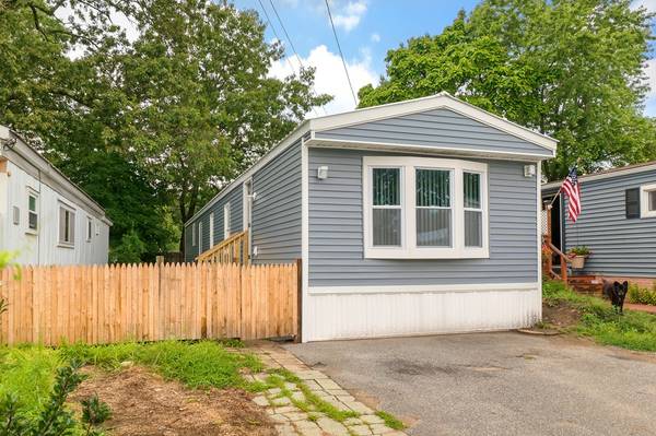 89 Berkeley Street, Billerica, MA 01862