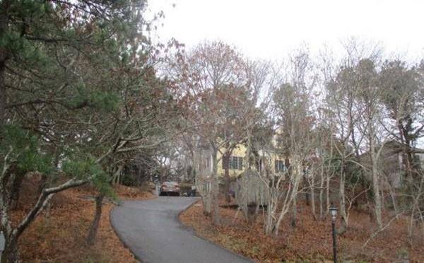 49 Bayberry Ave, Provincetown, MA 02657