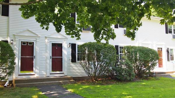 1300 Federal St #4, Belchertown, MA 01007