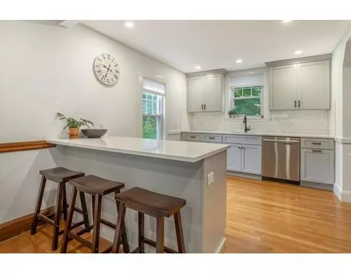 Wakefield, MA 01880,211 Nahant St