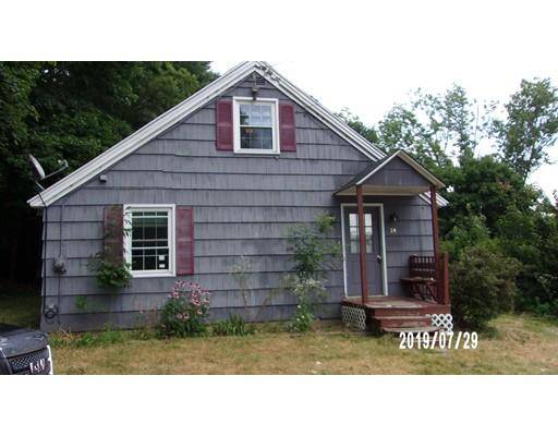 24 Simpson St, Sturbridge, MA 01566