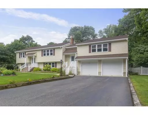 37 Mary Ln, Bridgewater, MA 02324