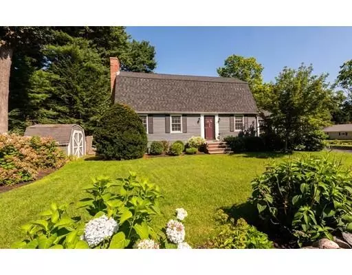 2 Thwing Road, Lynnfield, MA 01940