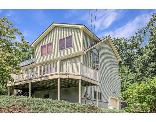 52 Hill Ter, Ludlow, MA 01056