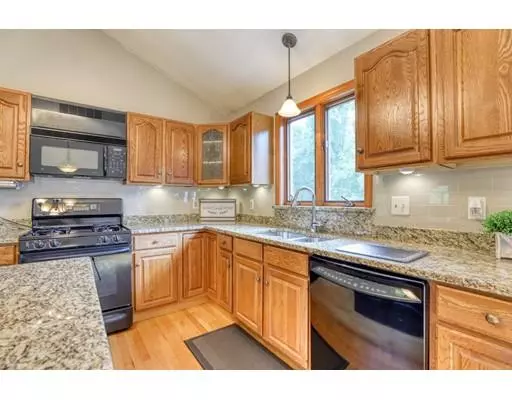Westfield, MA 01085,362 Prospect St Ext