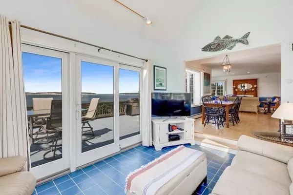 Wellfleet, MA 02667,205 Samoset Ave