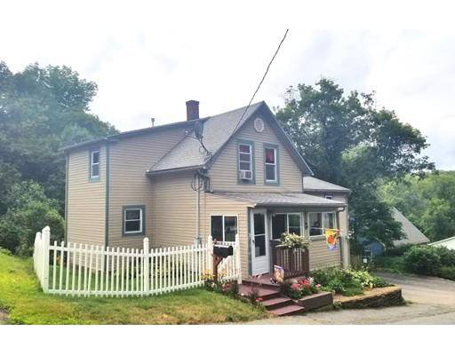 64 Temple St, Spencer, MA 01562