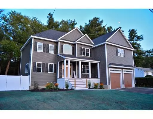 204 Fox Hill Rd, Burlington, MA 01803