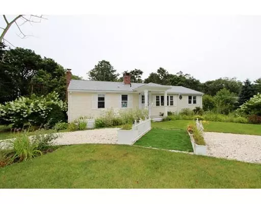 39 Driftwood Ln, Harwich, MA 02645