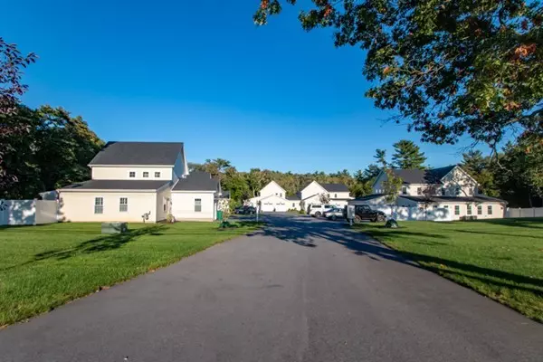 590 Washington #9, Pembroke, MA 02359