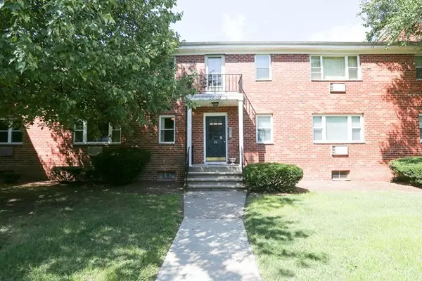 Agawam, MA 01001,245 Regency Park Dr #245