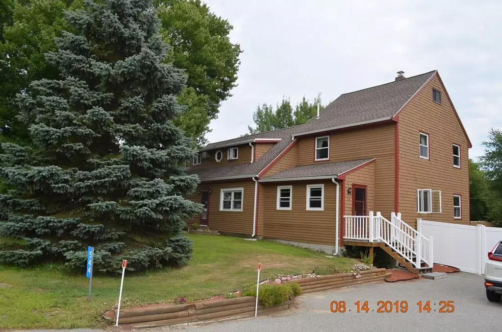 Berkley, MA 02779,544 Berkley St