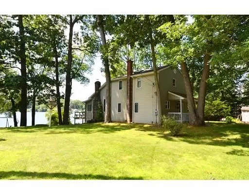 Brimfield, MA 01010,11 6th St