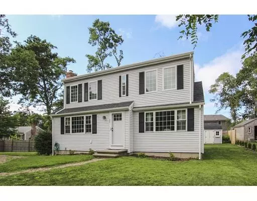 20 Maple Terrace, Dennis, MA 02660