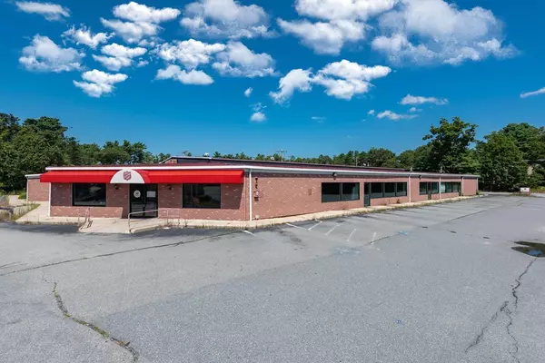 3074 Cranberry Hwy, Wareham, MA 02538