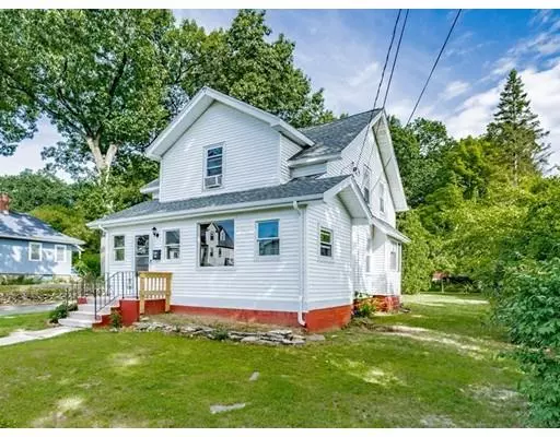 30 Hillside Ave, West Springfield, MA 01089