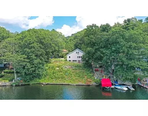 54 Lakeshore Drive, Hopkinton, MA 01748