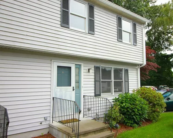 Canton, MA 02021,48 Revere St #7