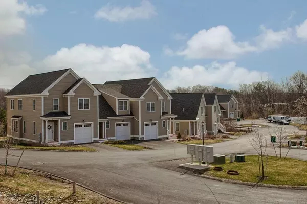 Ayer, MA 01432,42 A Longview Circle #42