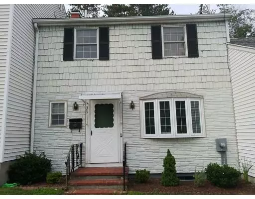 31 Warebrook Vlg, Ware, MA 01082