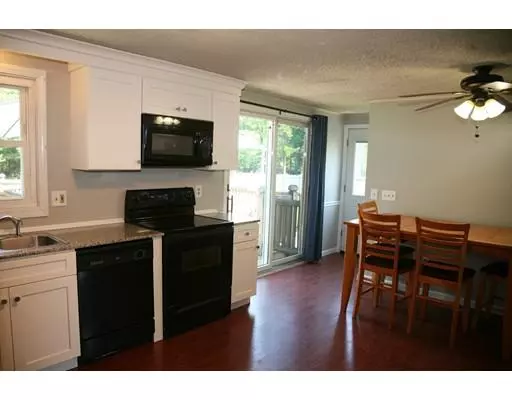 Granby, MA 01033,171 Kendall St