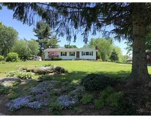 3 Hyde Hill Rd, Goshen, MA 01032