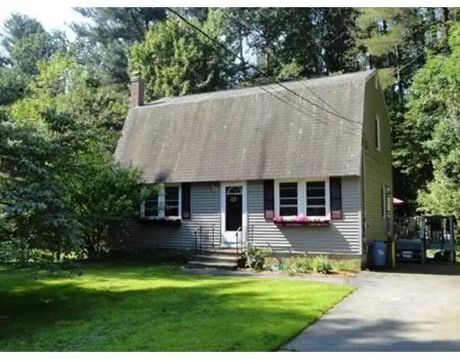 3 Willow Drive, Townsend, MA 01469