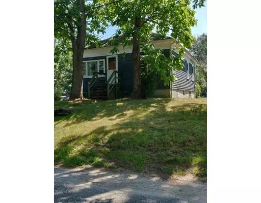 Taunton, MA 02780,8 Wilson St